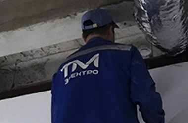 Установка розетки в подрозетник Надежное крепление розетки в стене