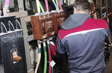 Частотный преобразователь для управления двигателем Профессиональный подбор и монтаж частотного преобразователя