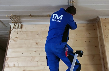 Соединение проводов клеммами